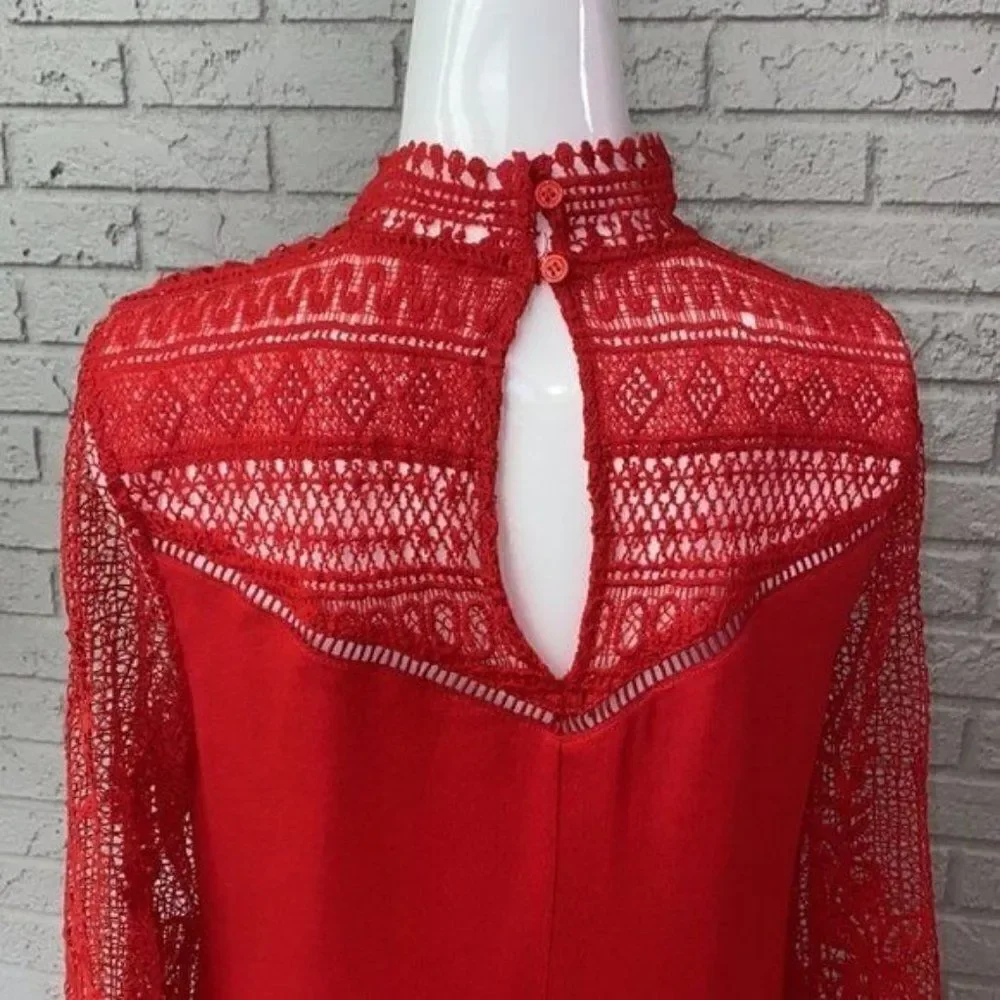 En Creme Crochet Shift Dress Size S